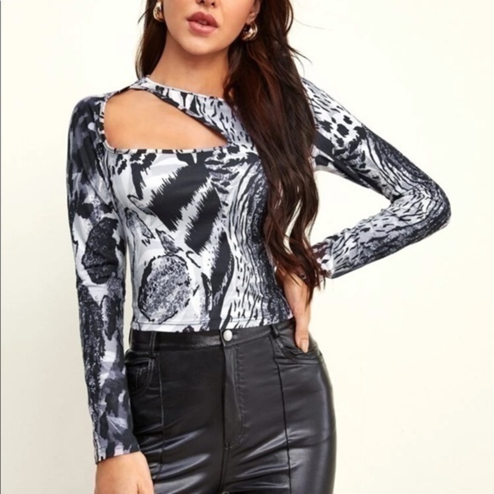 Shein ANIMAL PRINT TOP